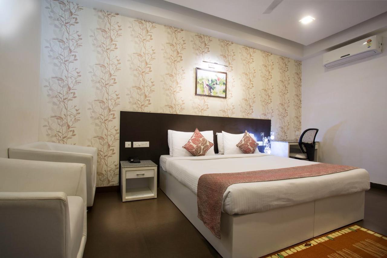 Hotel Central Park Siliguri Ngoại thất bức ảnh