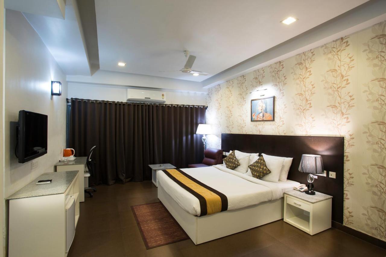 Hotel Central Park Siliguri Ngoại thất bức ảnh