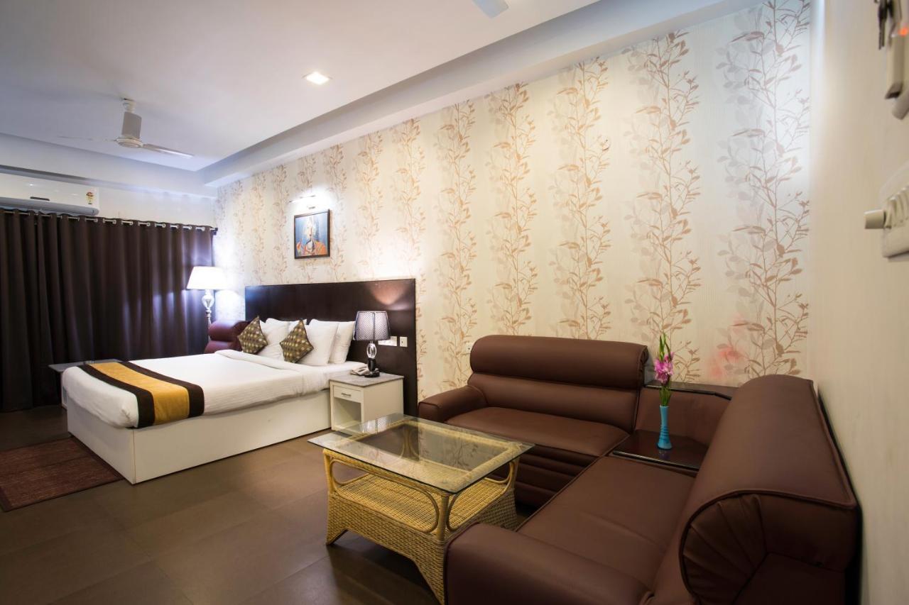 Hotel Central Park Siliguri Ngoại thất bức ảnh