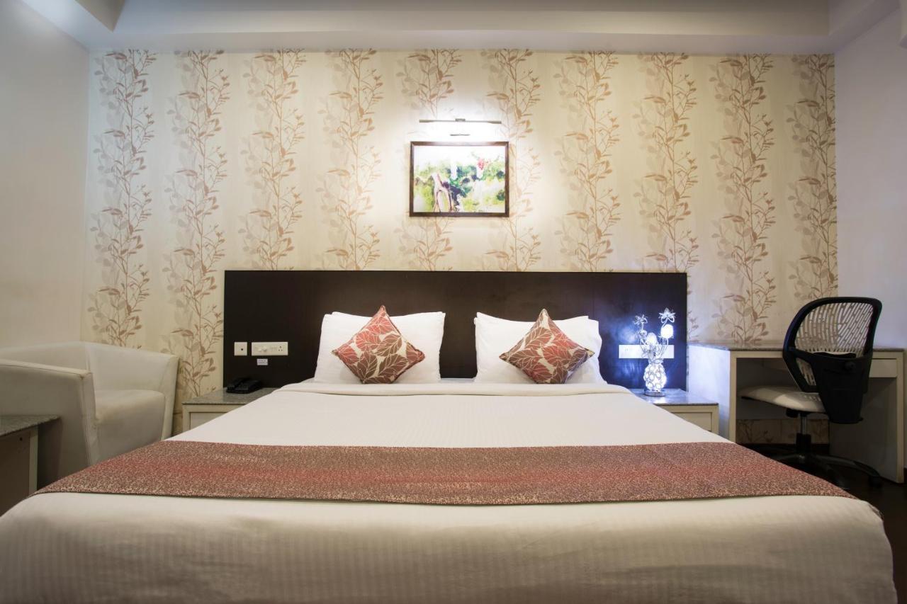 Hotel Central Park Siliguri Ngoại thất bức ảnh
