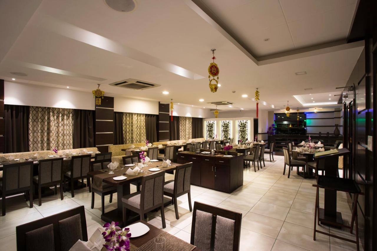 Hotel Central Park Siliguri Ngoại thất bức ảnh